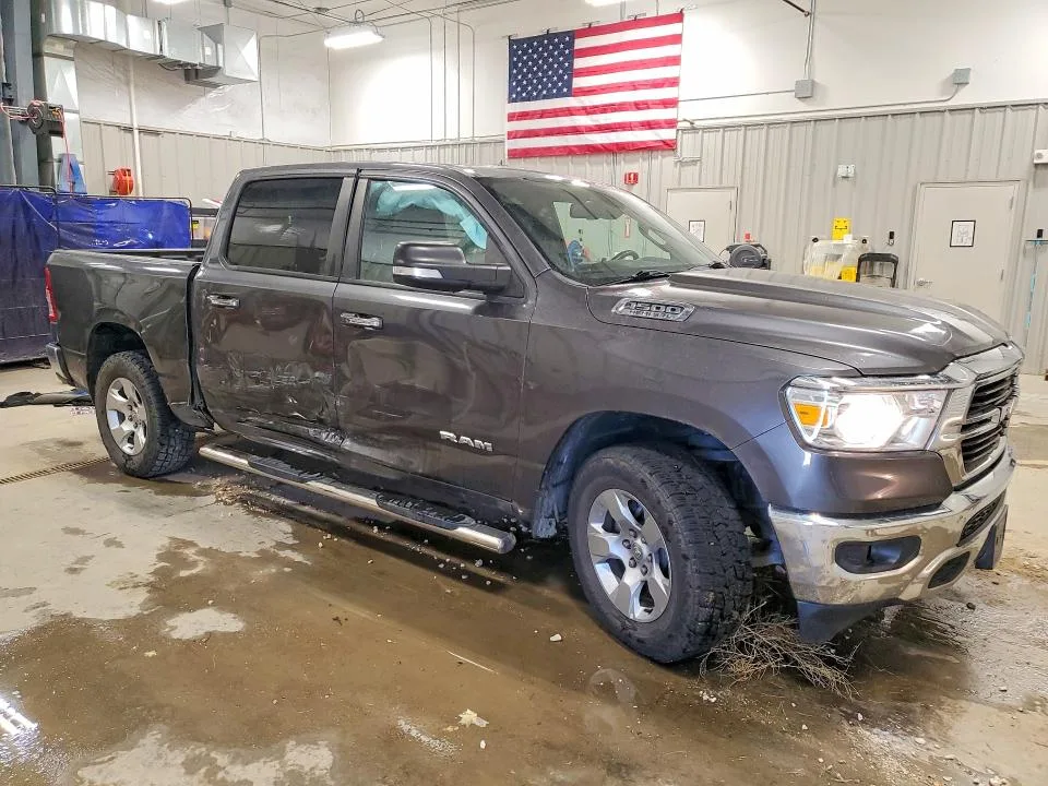 1C6SRFFT3KN708260 — 2019 RAM 1500 photo 4
