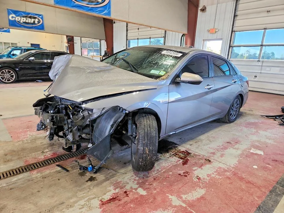 KMHLM4DGXRU699736 — 2024 HYUNDAI ELANTRA photo 1