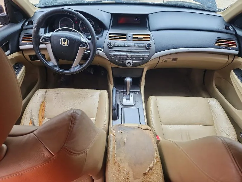 1HGCP2F69BA089372 — 2011 HONDA ACCORD photo 8