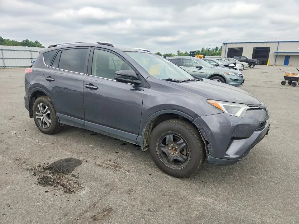 JTMBFREV2GJ080485 — 2016 TOYOTA RAV4 photo 4