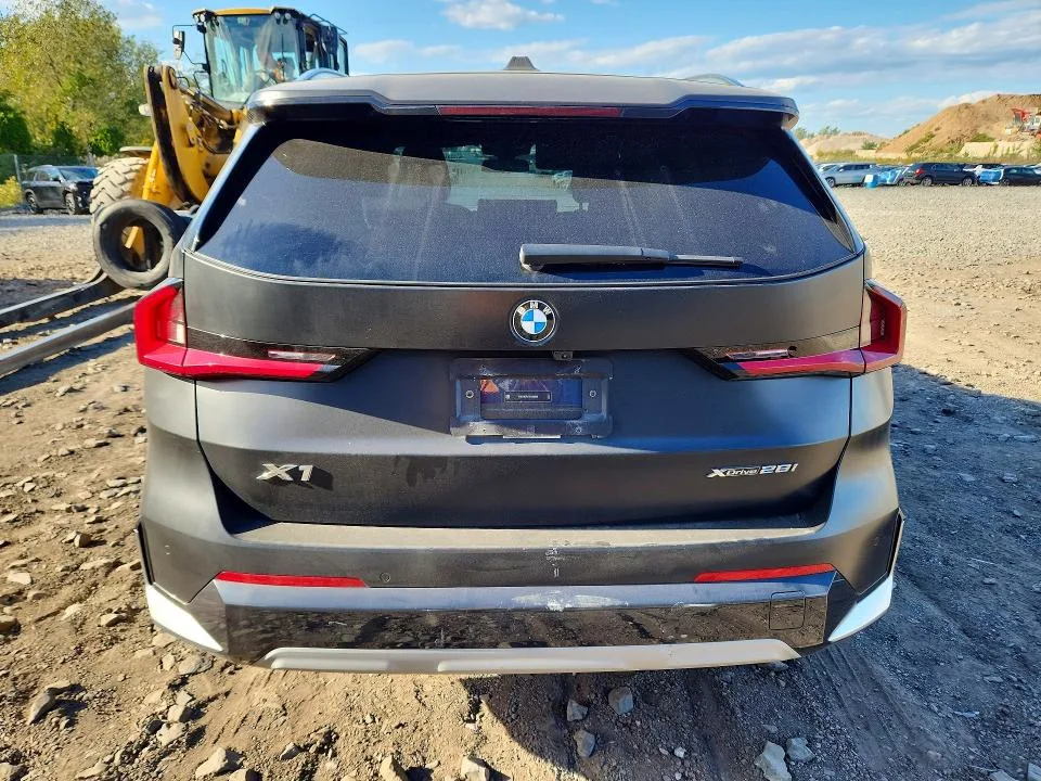 WBX73EF05T5422639 — 2026 BMW X1 photo 6