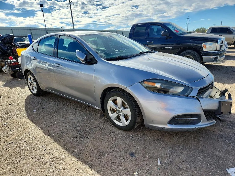 1C3CDFBB6GD667780 — 2016 DODGE DART photo 4