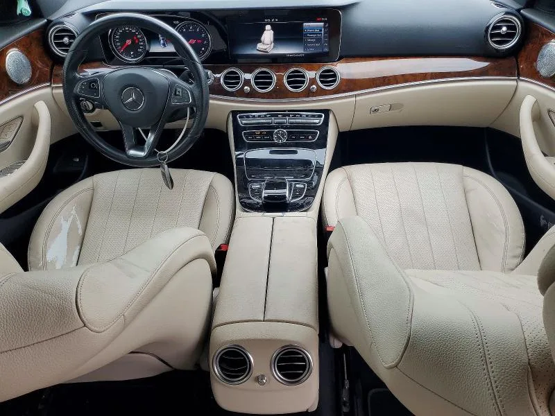 WDDZF4JBXHA033712 — 2017 MERCEDES-BENZ E photo 8