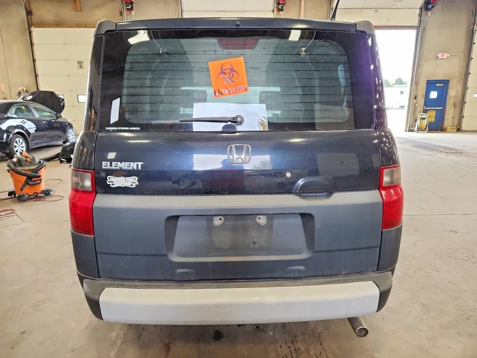5J6YH28645L028254 — 2005 HONDA ELEMENT photo 6