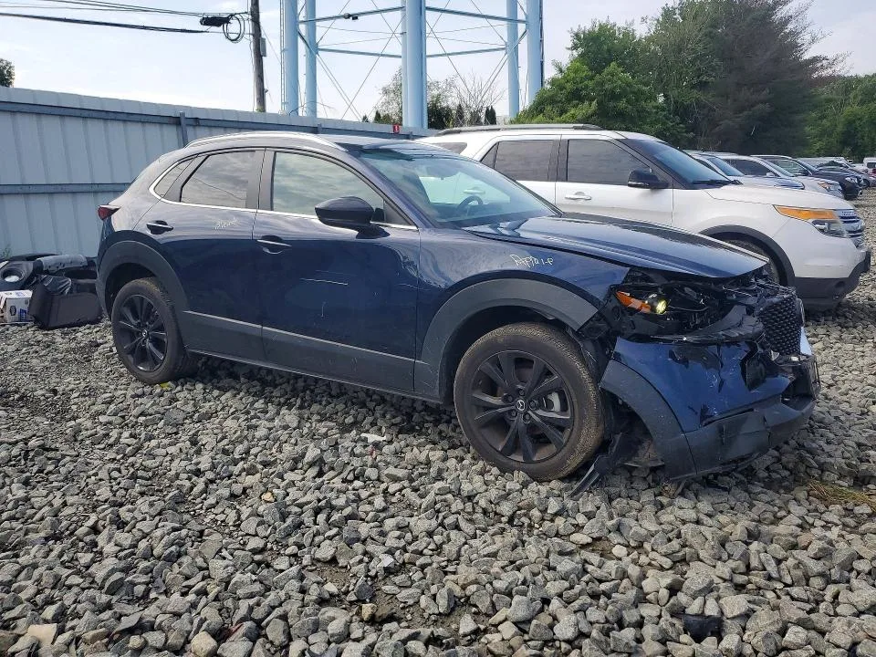 3MVDMBBM4SM803734 — 2025 MAZDA CX-30 photo 4