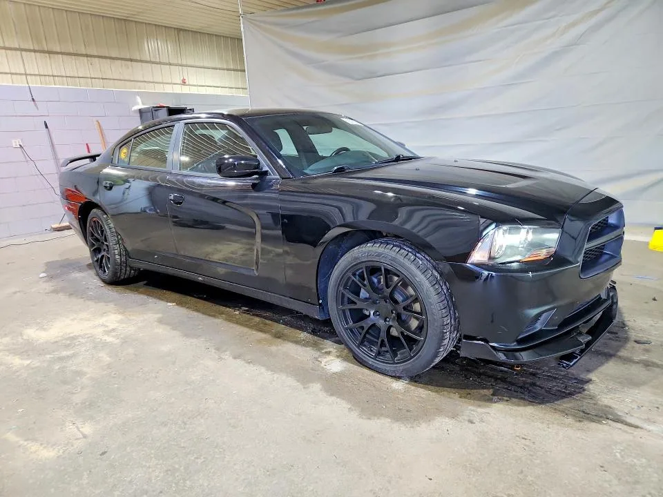2C3CDXAG8CH215233 — 2012 DODGE CHARGER photo 4