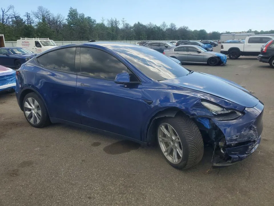 5YJYGDEE2LF045263 — 2020 TESLA MODEL Y photo 4