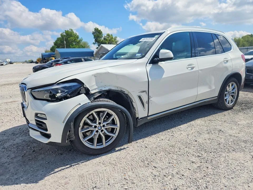 5UXCR6C53KLL53569 — 2019 BMW X5 photo 1