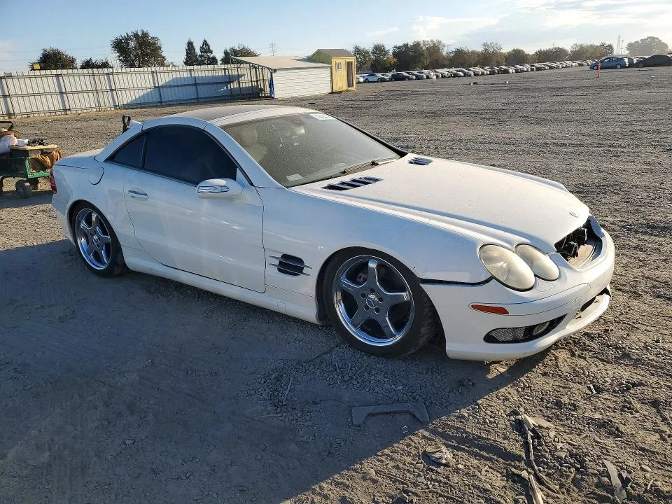 WDBSK75F56F115108 — 2006 MERCEDES-BENZ SL photo 4