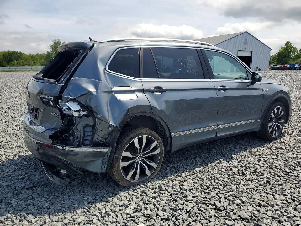3VV4B7AX5MM053703 — 2021 VOLKSWAGEN TIGUAN photo 3