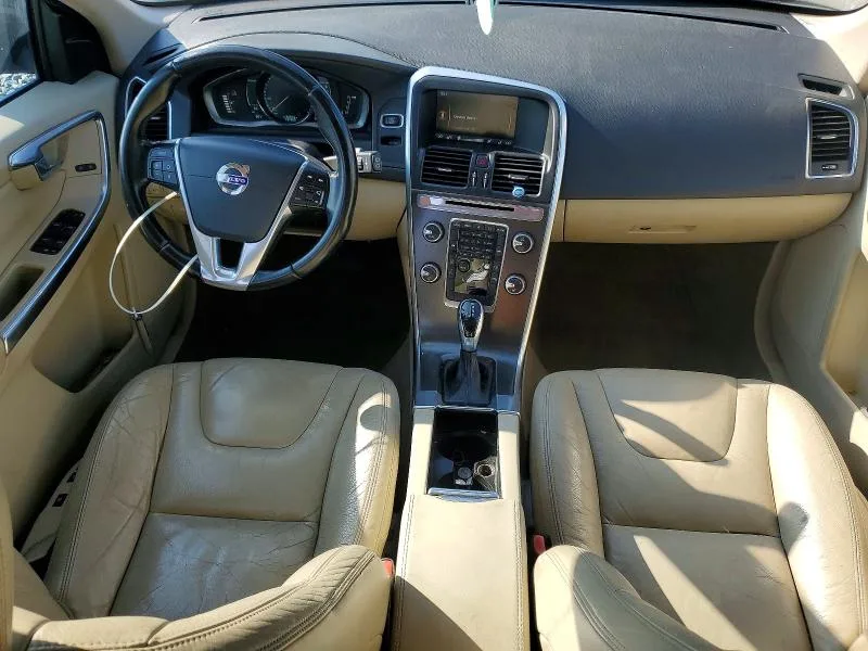 YV4952DLXE2501916 — 2014 VOLVO XC60 photo 8