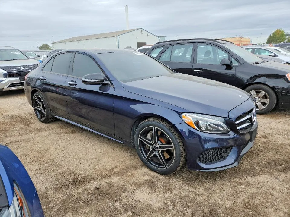55SWF4KB8JU273350 — 2018 MERCEDES-BENZ C photo 4