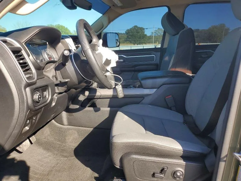 1C6SRFMT9LN402149 — 2020 RAM 1500 photo 7