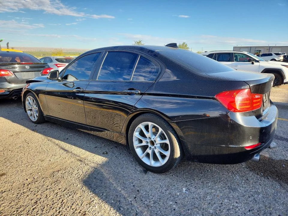 WBA3B1C53EK131419 — 2014 BMW 320 photo 2