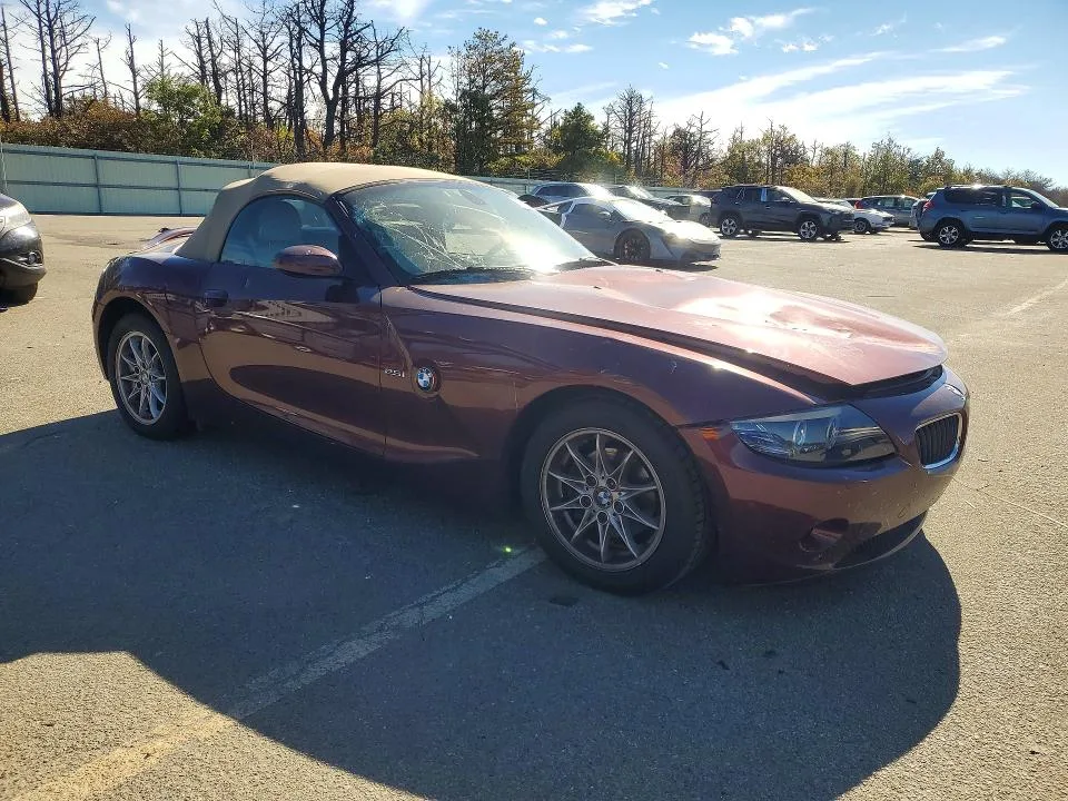 4USBT33493LR62262 — 2003 BMW Z4 photo 4