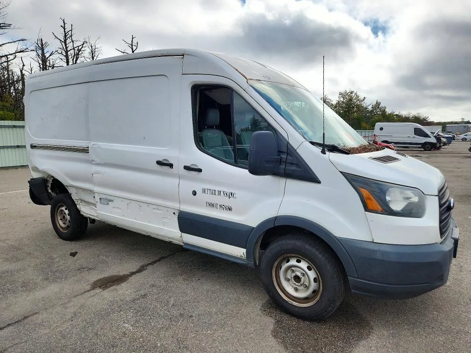 1FTNR2CM8FKA85866 — 2015 FORD TRANSIT 250 photo 4