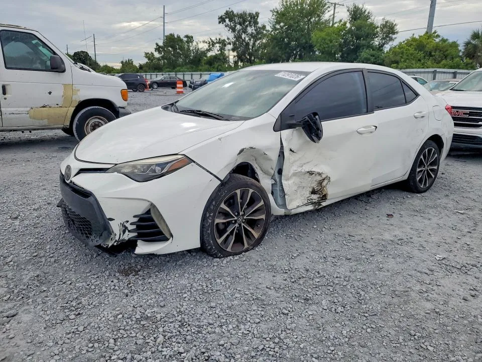 5YFBURHE7HP698805 — 2017 TOYOTA COROLLA