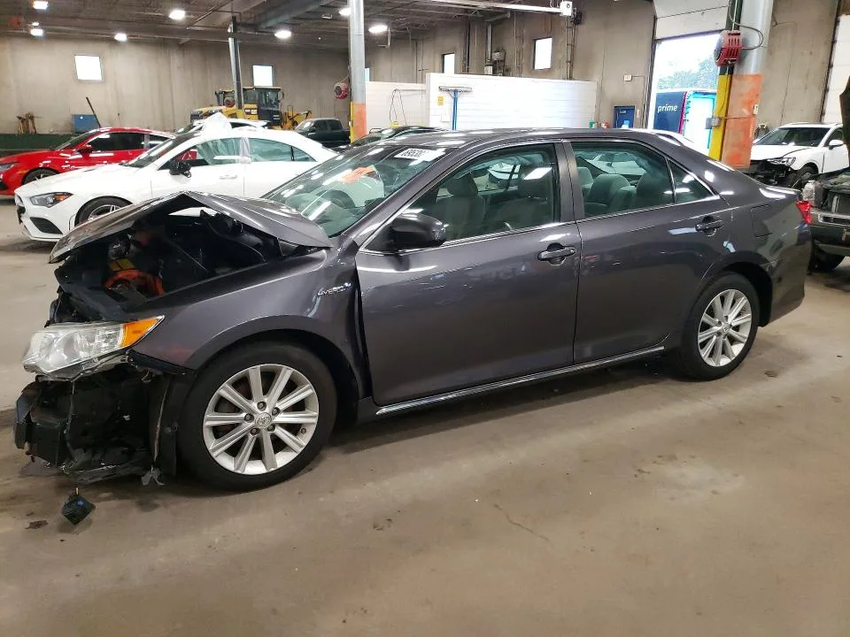 4T1BD1FKXEU124395 — 2014 TOYOTA CAMRY HYBRID