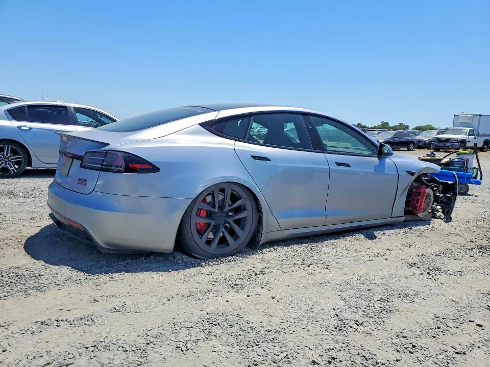 5YJSA1E66SF547948 — 2025 TESLA MODEL S photo 3