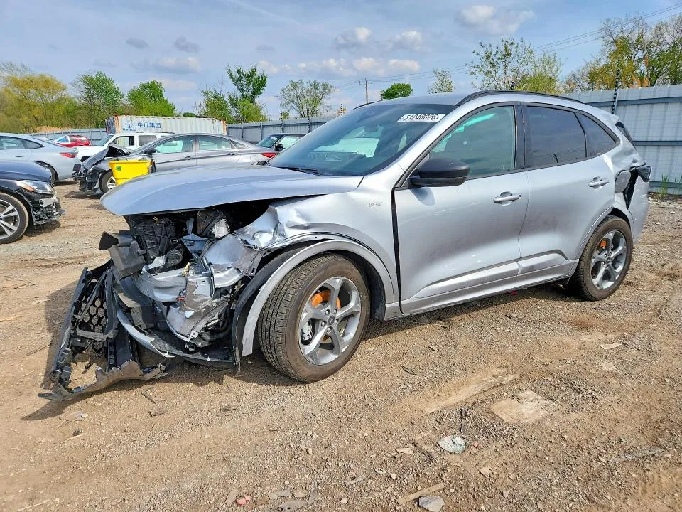 1FMCU0MN5PUA31833 — 2023 FORD ESCAPE