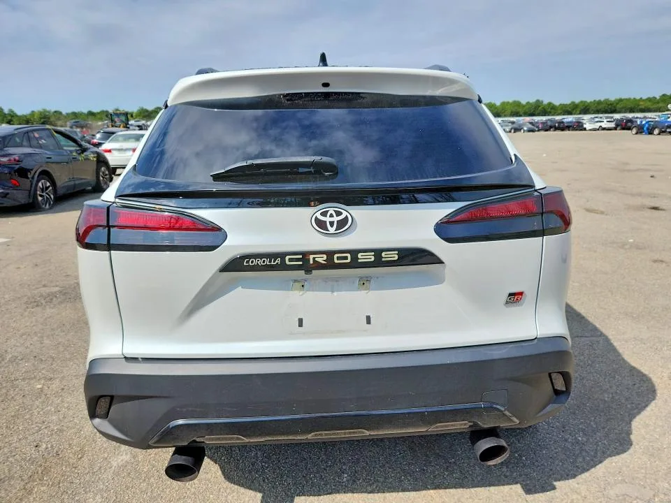 7MUBAABG1RV092953 — 2024 TOYOTA COROLLA CROSS photo 6