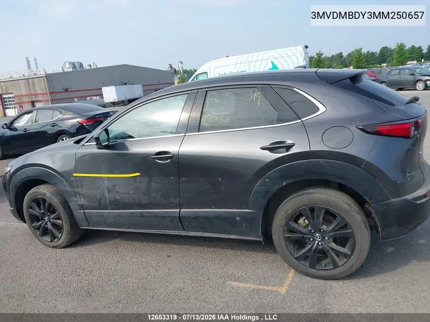 Photo 16 of vehicle VIN 3MVDMBDY3MM250657