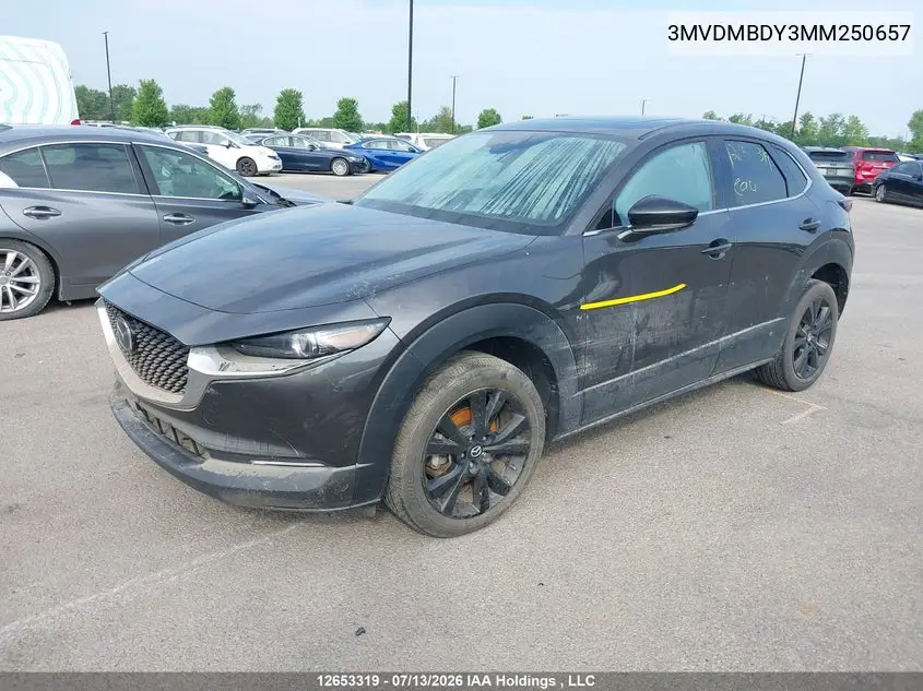 Photo 3 of vehicle VIN 3MVDMBDY3MM250657