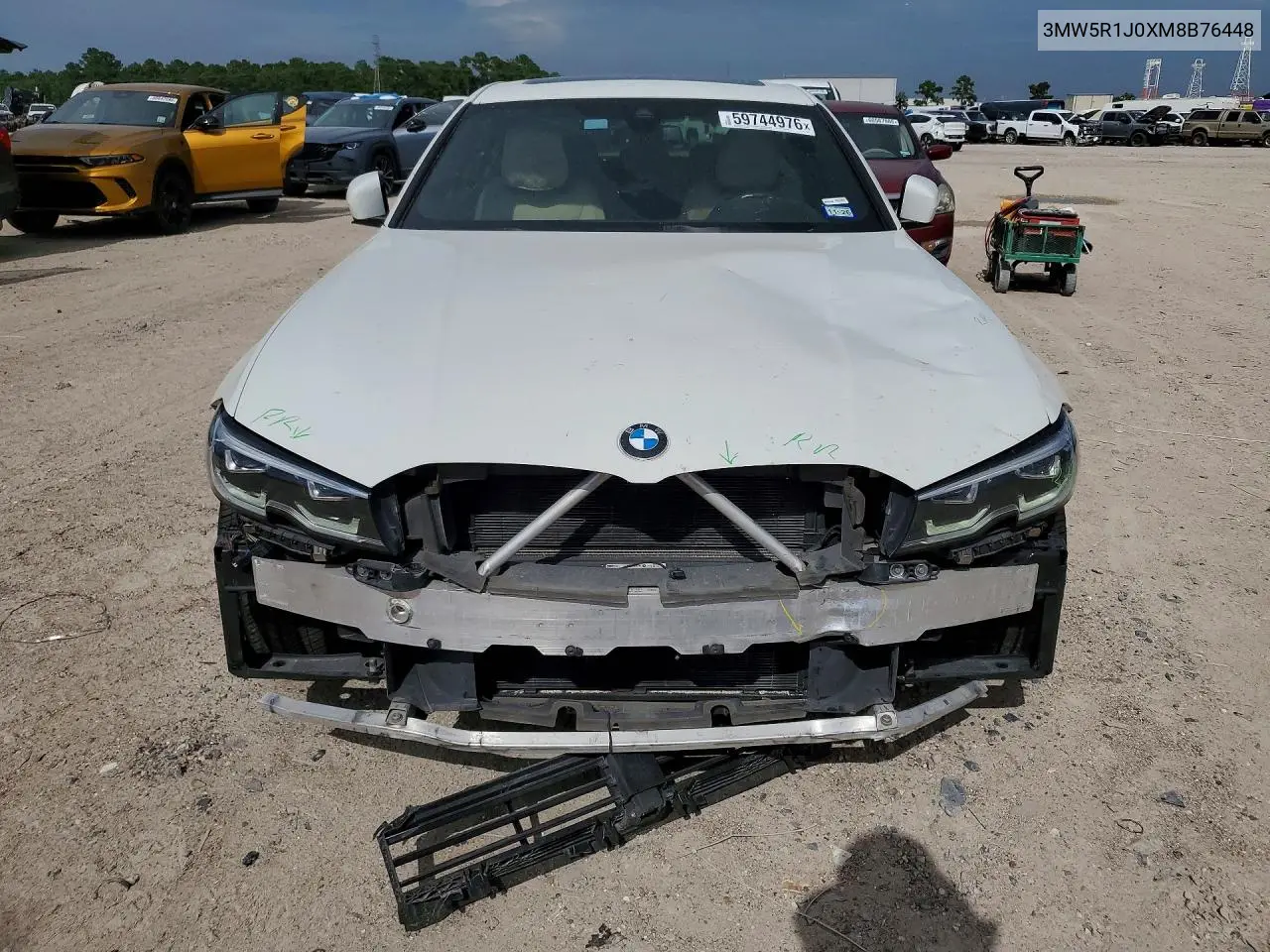 Photo 1 of vehicle VIN 3MW5R1J0XM8B76448