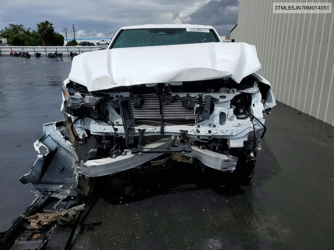 Photo 1 of vehicle VIN 3TMLB5JN7RM014051