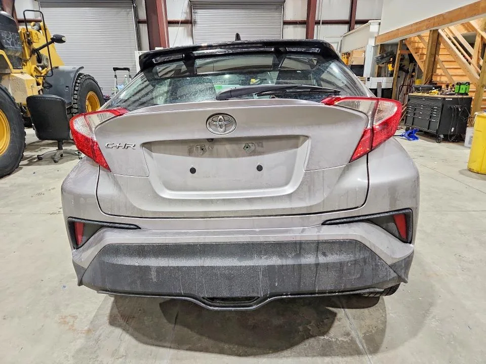 NMTKHMBXXKR092879 — 2019 TOYOTA C-HR photo 6