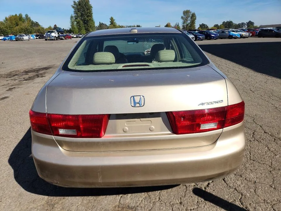1HGCM56815A085638 — 2005 HONDA ACCORD photo 6
