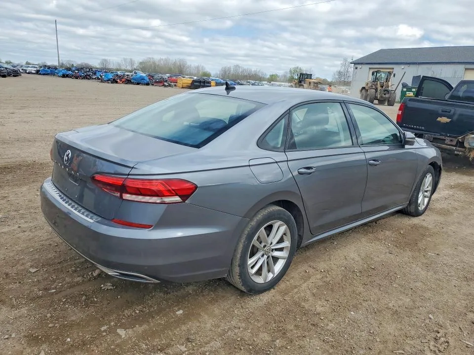 1VWAA7A36MC004297 — 2021 VOLKSWAGEN PASSAT photo 3