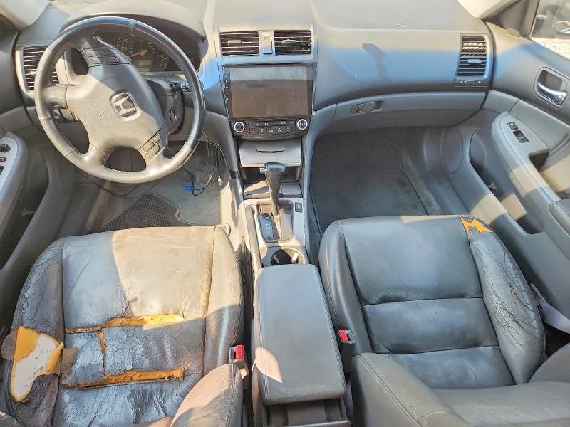 1HGCM66514A061088 — 2004 HONDA ACCORD photo 8