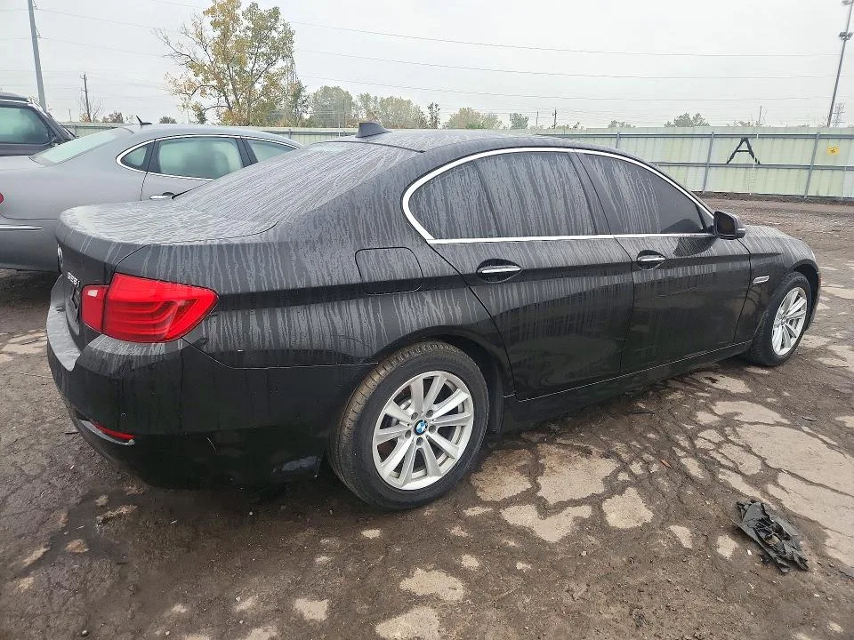 WBA5A7C54ED617501 — 2014 BMW 528 photo 3