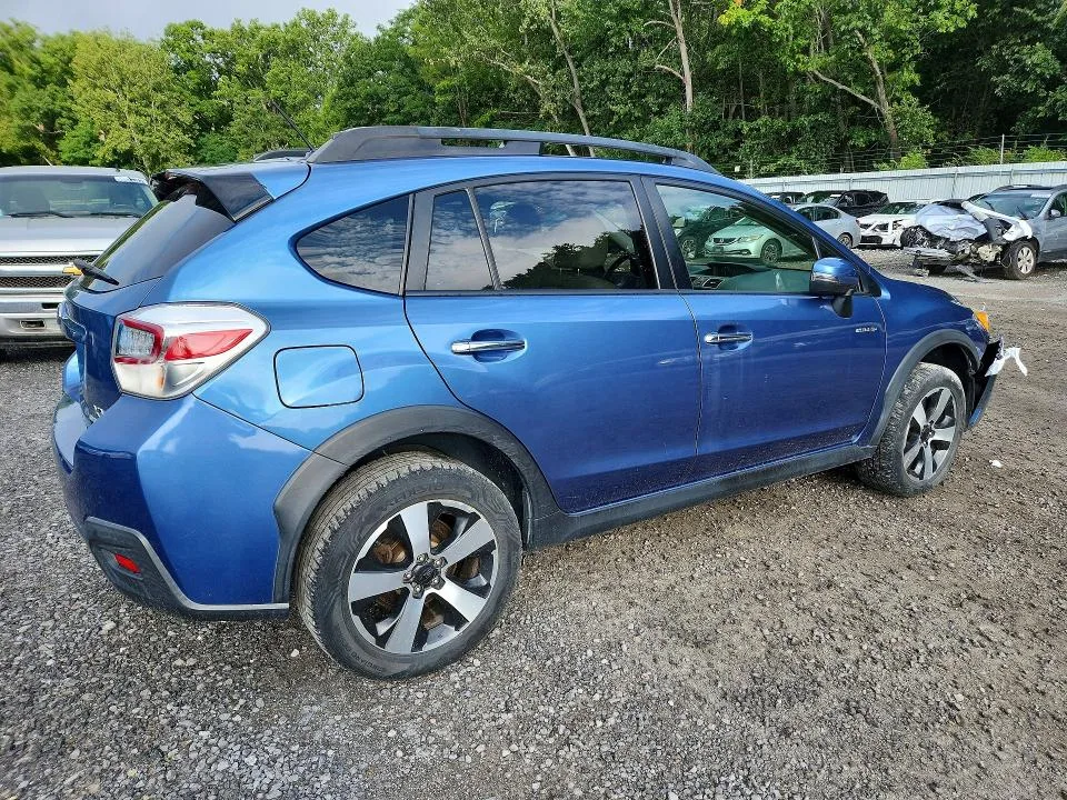 JF2GPBPC8FH300578 — 2015 SUBARU XV CROSSTREK photo 3