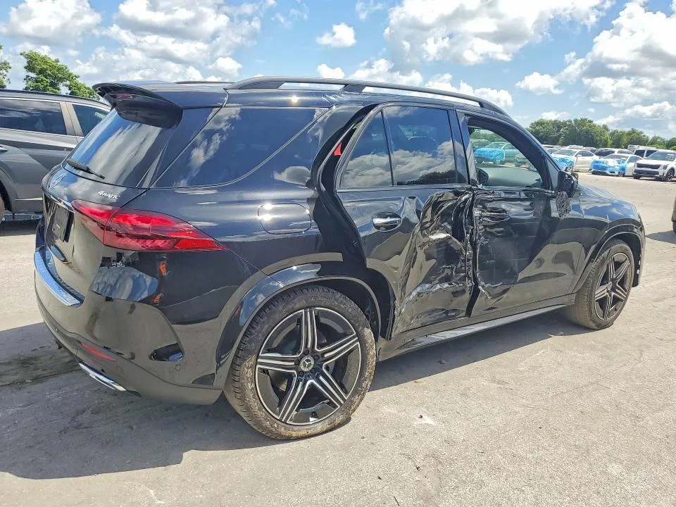 4JGFB4FB6SB340891 — 2025 MERCEDES-BENZ GLE photo 3