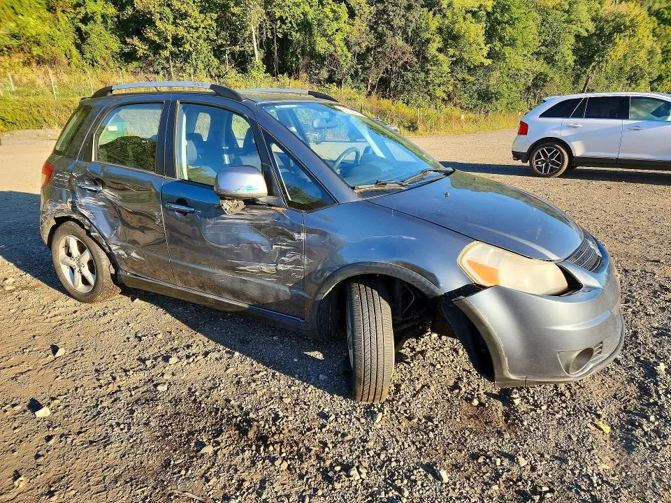 JS2YB417896200138 — 2009 SUZUKI SX4 photo 4