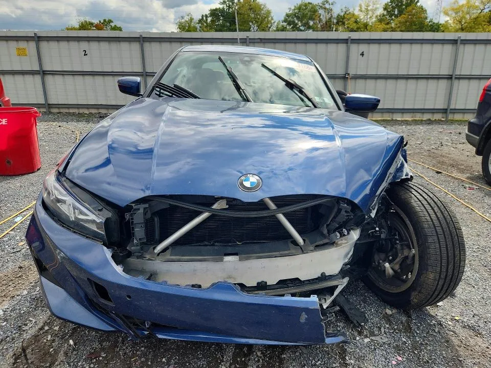 3MW89FF05P8D54774 — 2023 BMW 330XI photo 5