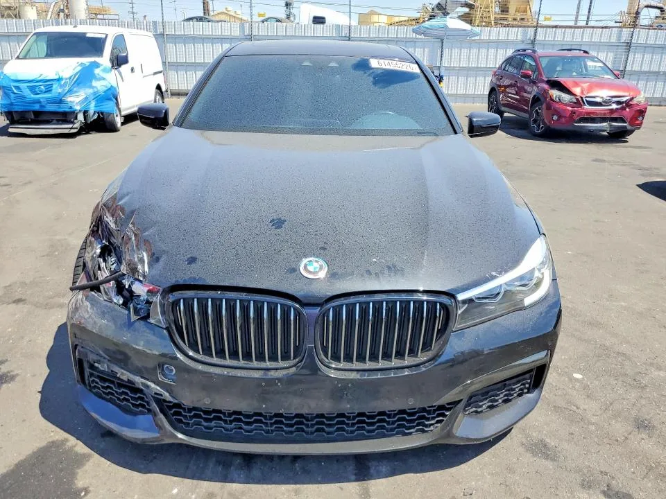 WBA7E2C57KB217083 — 2019 BMW 740 photo 5
