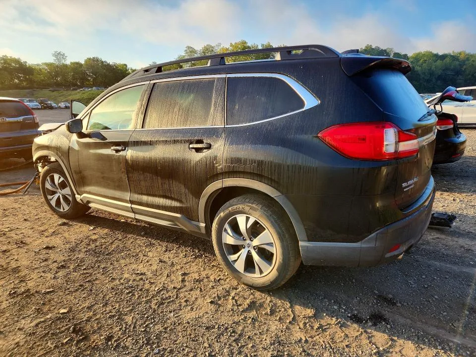 4S4WMACD1K3434234 — 2019 SUBARU ASCENT photo 2