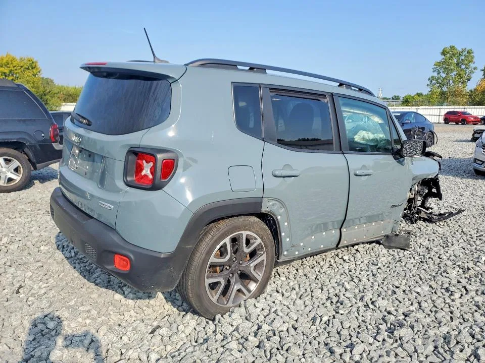 ZACCJBBB2HPF53324 — 2017 JEEP RENEGADE photo 3
