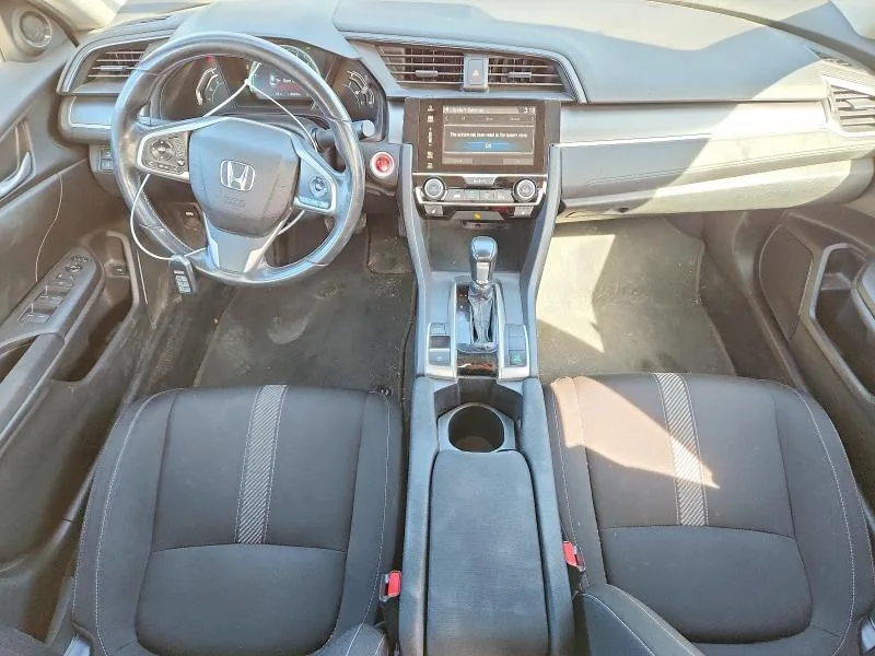 2HGFC2F62JH011735 — 2018 HONDA CIVIC photo 8