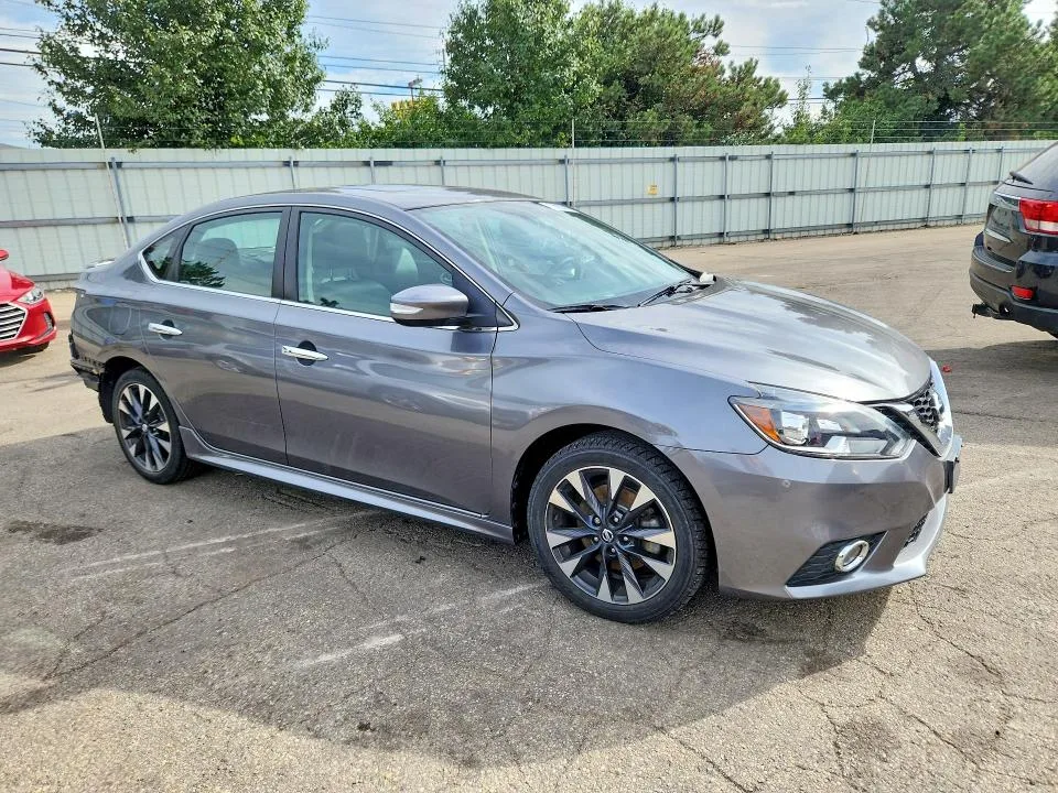 3N1CB7AP5JY230624 — 2018 NISSAN SENTRA photo 4