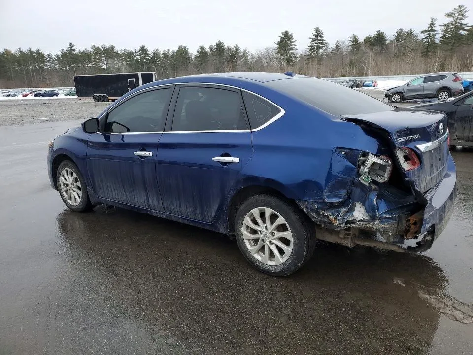 3N1AB7AP4JY338966 — 2018 NISSAN SENTRA photo 2
