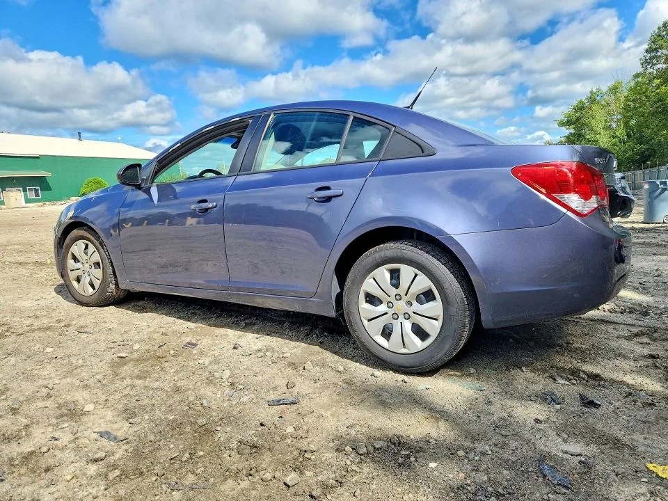 1G1PA5SH0E7470029 — 2014 CHEVROLET CRUZE photo 2