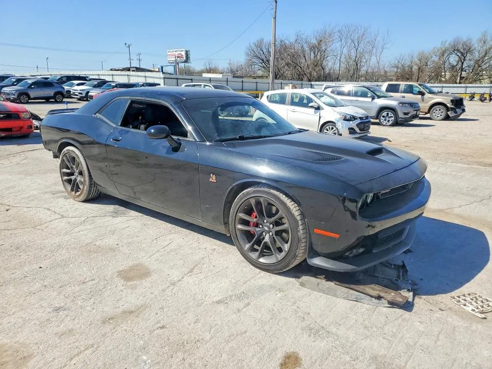 2C3CDZFJXMH641359 — 2021 DODGE CHALLENGER photo 4