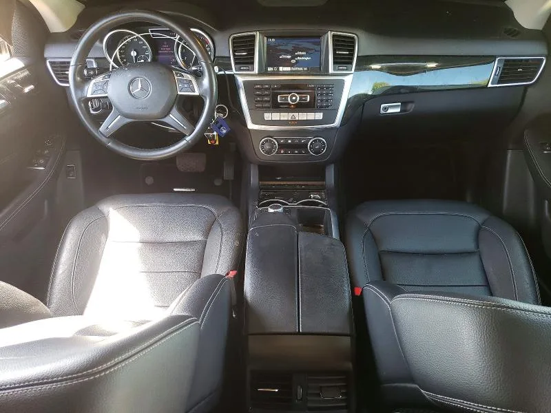 4JGDA5HB1FA608447 — 2015 MERCEDES-BENZ ML photo 8