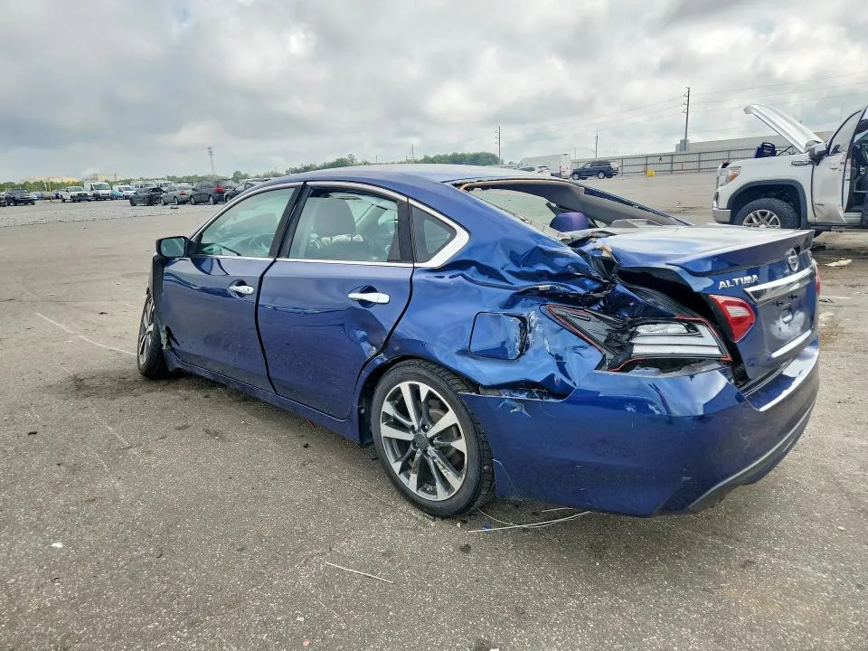 1N4AL3AP1HC273909 — 2017 NISSAN ALTIMA photo 2