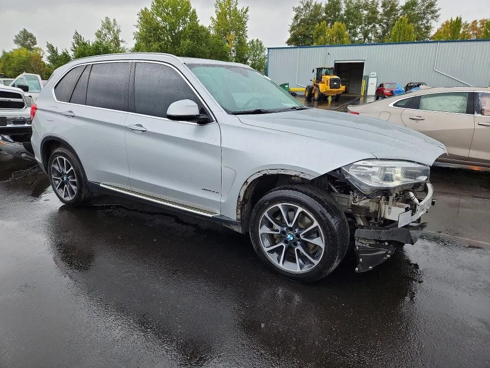 5UXKR0C56F0P16642 — 2015 BMW X5 photo 4