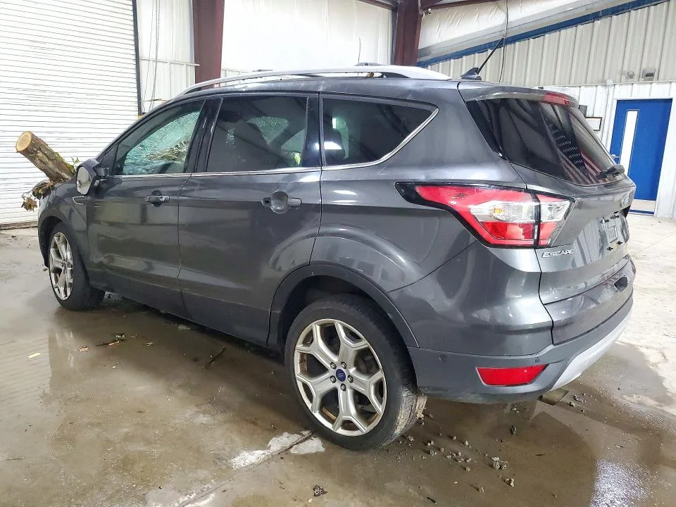 1FMCU9J94JUA89466 — 2018 FORD ESCAPE photo 2